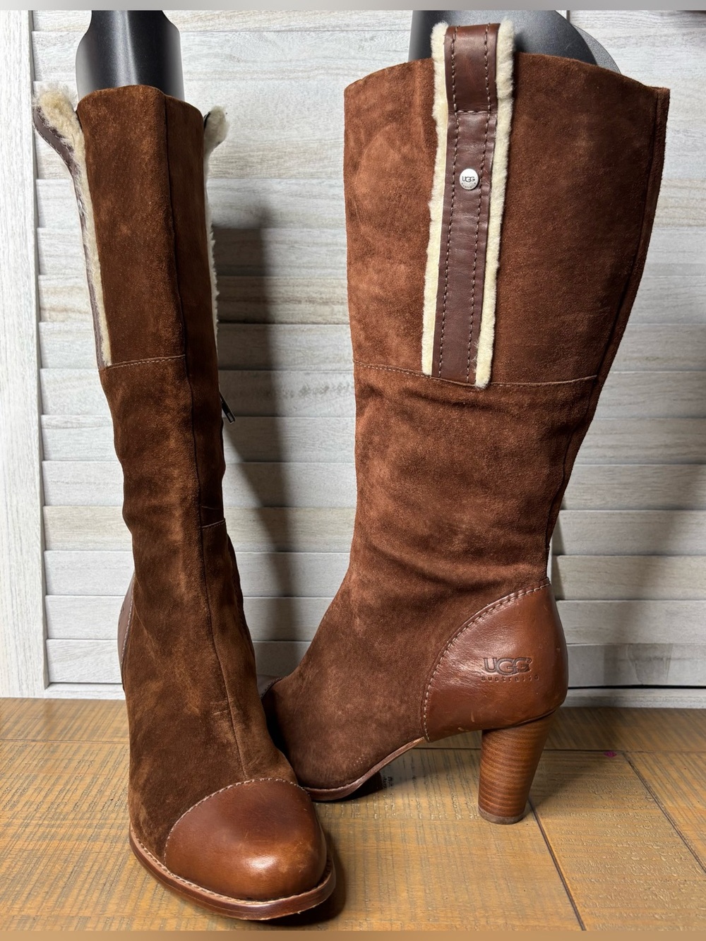 UGG Australia Tess 5504 Tall Suede Leather Heeled Boots Womens 9.5 Chestnut